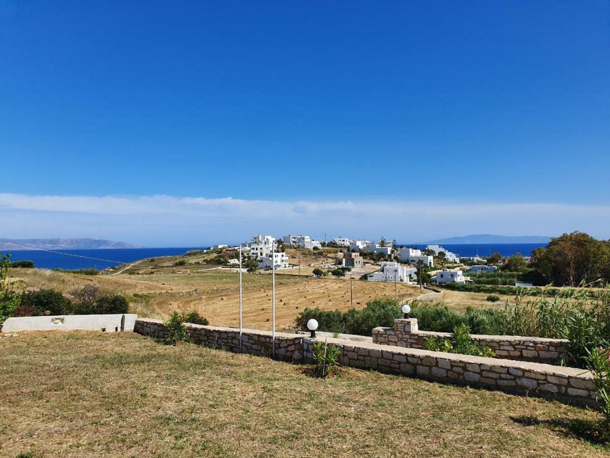 Anthoula'S Sea View Apartment Piso Livadi Exterior foto