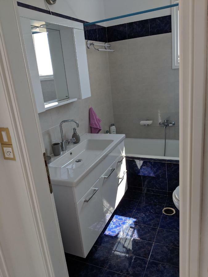 Anthoula'S Sea View Apartment Piso Livadi Exterior foto